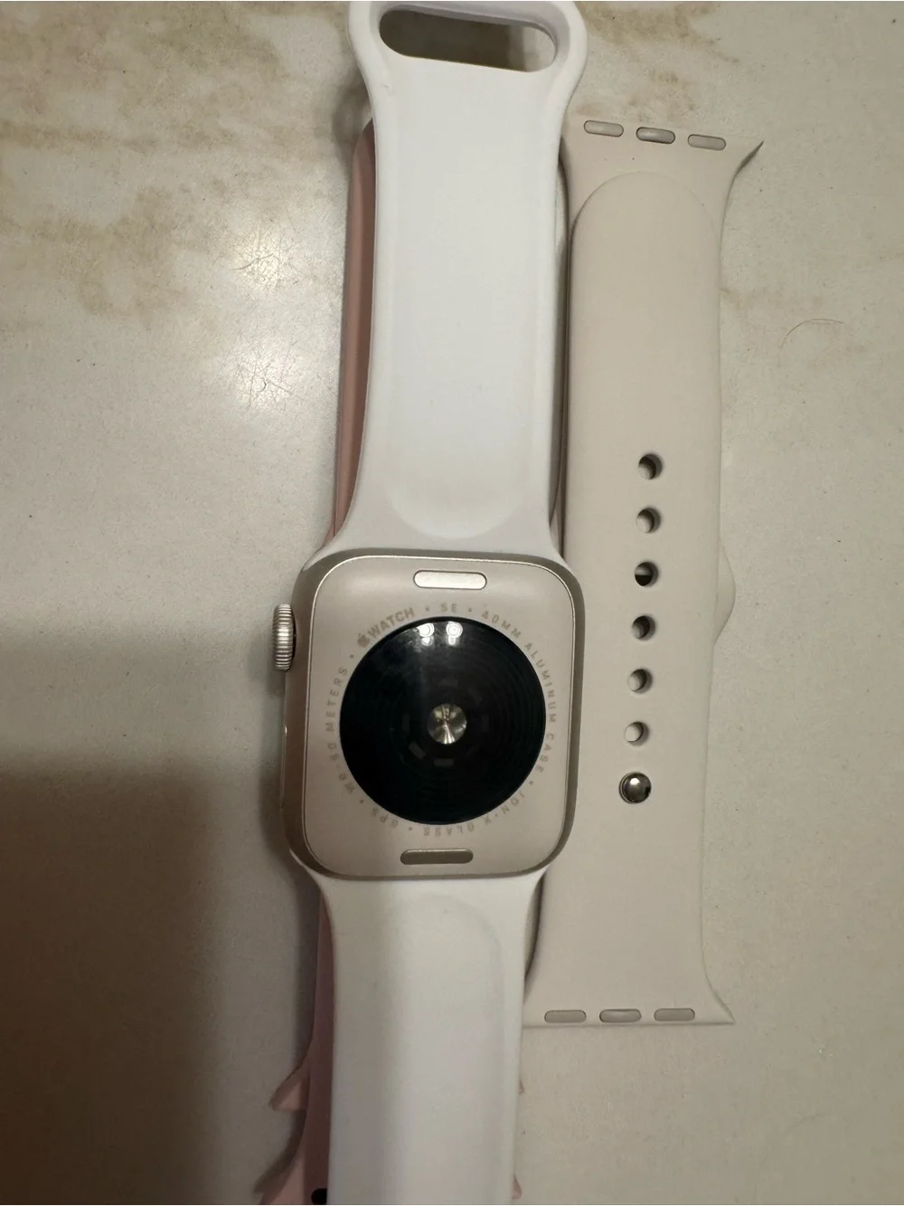 Apple Watch SE 40mm Gps only